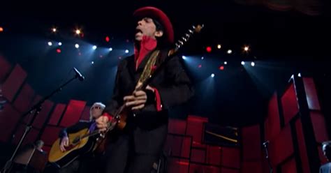 Famous Video Of Prince Solo On All-Star "While My Guitar Gently Weeps ...