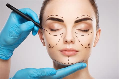 Botox Vs. Restylane: Which One Is For You? | Soma Plastics