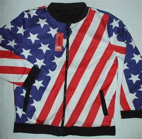 United States American Flag NWT Zipper Front Jacket USA Quilted Lining L - Outerwear