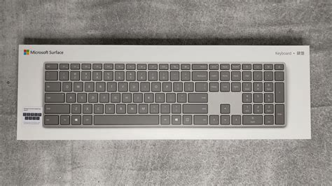 Microsoft Surface Bluetooth Keyboard WS2-00014 1742