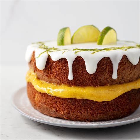 Zesty lime cake | easyFood