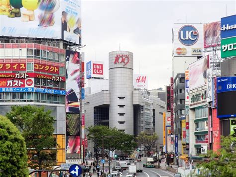 Shibuya 109: Tokyo's Iconic Fashion Mecca