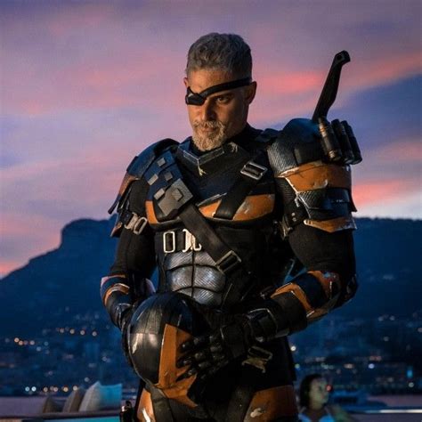 Joe Manganiello Shares New Deathstroke Image on Twitter | Collider