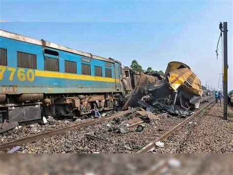 Railways gets all lines operational after train accident in Andhra Pradesh | Zee Business