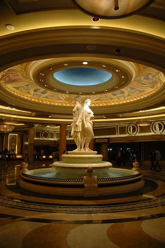 Caesars Palace Registration Lobby | Andrew Ferguson | Flickr