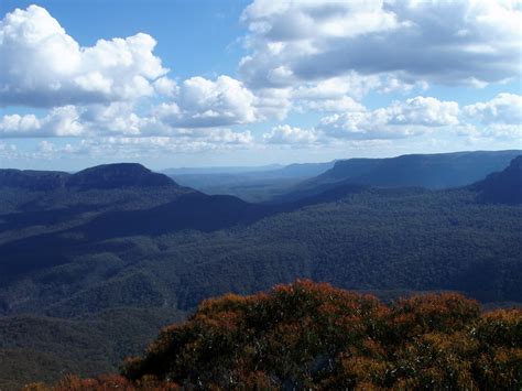 Gallivant: Katoomba in the Blue Mountains