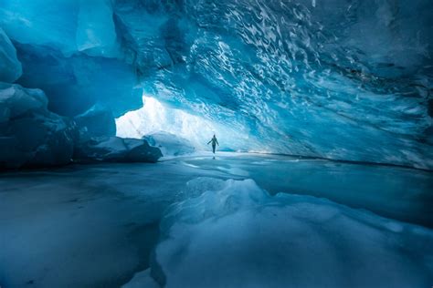 Photos: Exploring majestic hidden glacier caves in the Canadian Rockies ...