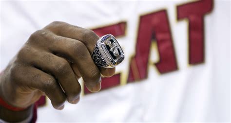 Miami Heat's 2012 NBA Championship Rings (PICS)