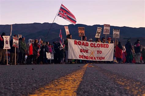 Native Hawaiians’ protests stop researchers from studying the skies - The Washington Post