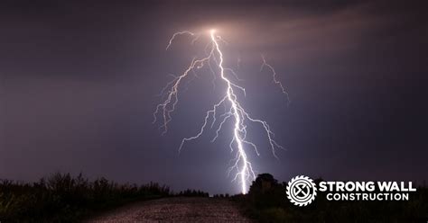 How to Prepare for a Thunderstorm: Safety Tips