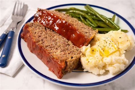Classic Meatloaf with Oatmeal Recipe