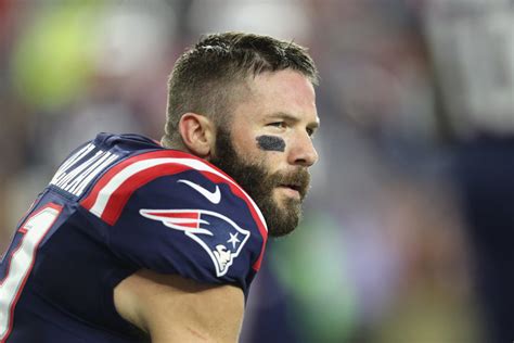 Julian Edelman Admits He Nearly Left Patriots After 1 Signing - The Spun