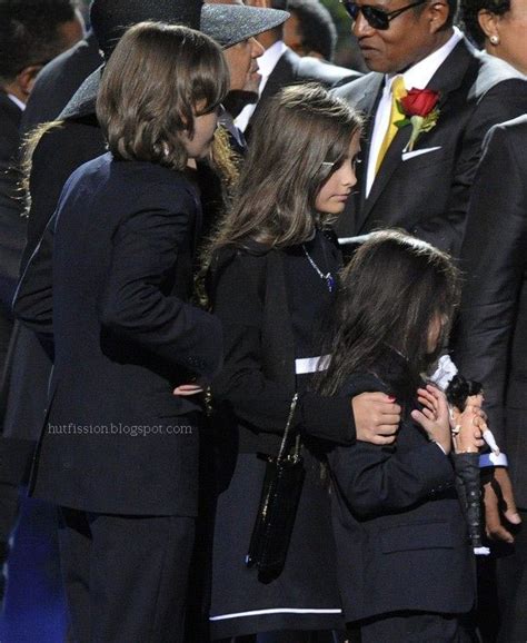 Michael Jackson Funeral [Second Version Photos]