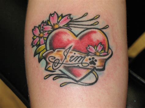 Tout savoir sur le tatouage coeur