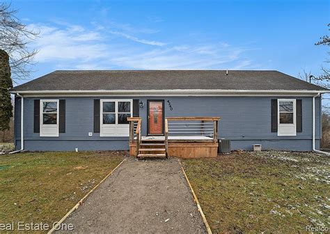 4240 E Commerce Rd, Commerce Township, MI 48382 | Zillow