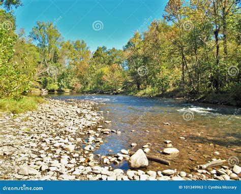 Oconaluftee River stock image. Image of north, park - 101349963