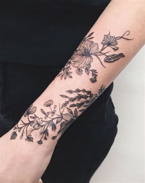 Tattoo Rose Arm Small #blackart #tattoo #occultarcana in 2020 | Tattoos ...