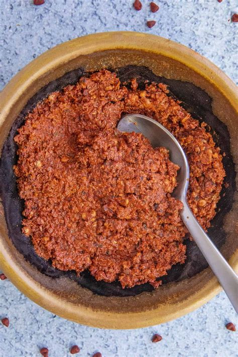 Achiote Paste Recipe - This achiote paste recipe is perfect for seasoning many Mexican dishes ...