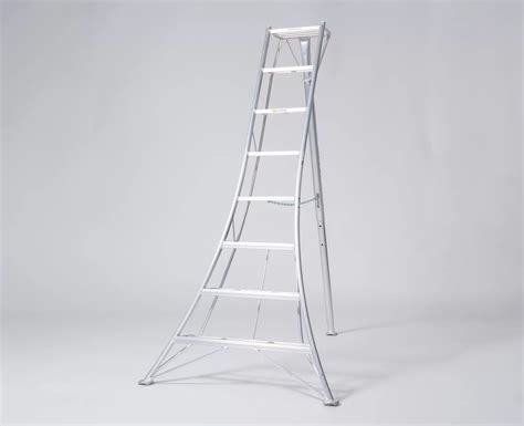 Hasegawa Ladders Hasegawa Tripod GSC-8 | Landscape Architect