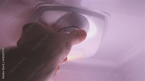 Adjusting Fridge Thermostat using a Selector Knob Inside of the Cooling ...