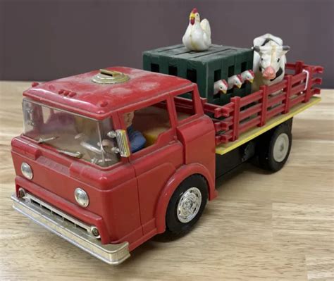 MARX CHICKEN FARM TRUCK BUMP + GO TRUCK 1960s CLASSIC TOY BATTERY OPERATED, 11" $45.00 - PicClick