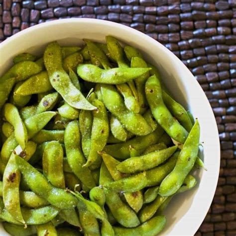 Garlic Edamame Recipe - Pinch of Yum