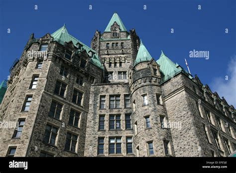 Parliament Hill Ottawa Stock Photo - Alamy