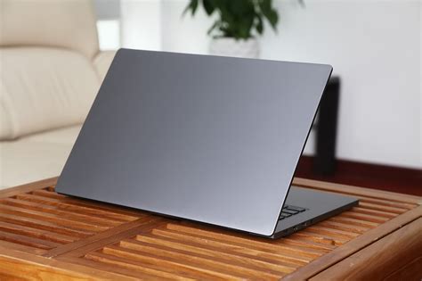 A Review – FULL Details Of Xiaomi Mi Notebook Pro - GearOpen.com