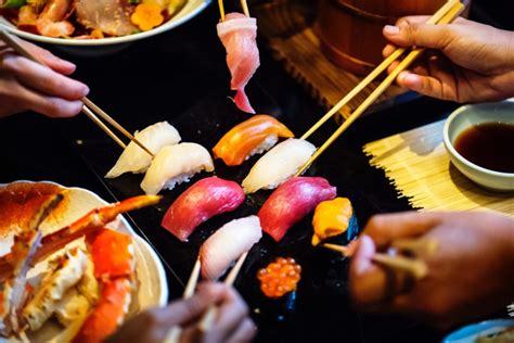 Important Chopsticks Etiquette to Remember | Japaniverse Travel Guide