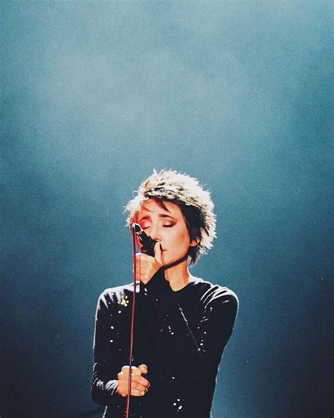 Zemfira's grandiose show at The Theater at Madison Square Garden ...