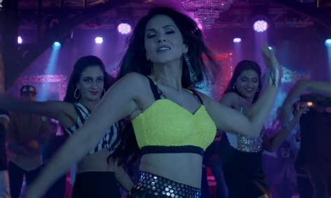 Arjun Patiala trailer: Did you spot Sunny Leone? Pics inside! - CineBlitz