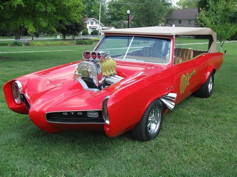 HEY HEY WE'RE THE MONKEES!!! 1966 PONTIAC MONKEES CAR REPLICA | Pontiac, Cars movie, Pontiac gto