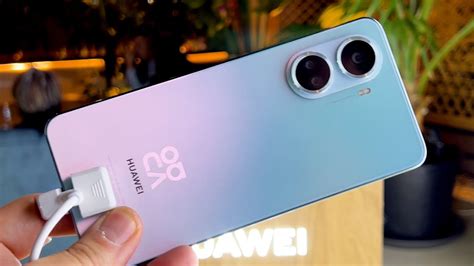 HUAWEI nova 10 SE Hands-On Review and First Impressions - YouTube