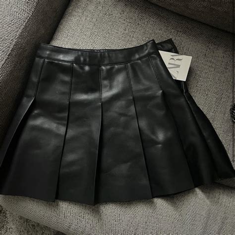 Zara Women's Skirt | Depop