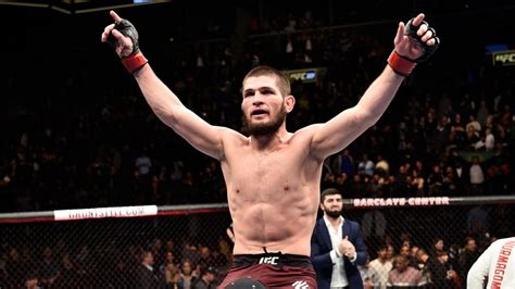 Khabib Nurmagomedov Wins UFC 223, Says Conor McGregor Can Beg Him For a ...