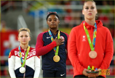 Simone Biles Wins Third Gold Medal on Vault at Rio Olympics: Photo ...