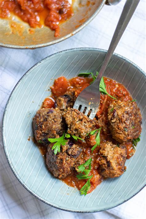 Vegan Lentil Meatballs - Give me a fork