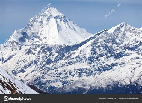 Summit of Dhaulagiri, Annapurna Circuit, Mustang, Nepal — Stock Photo © v.apl #251843053