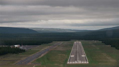 Home | Yellowstone Airport