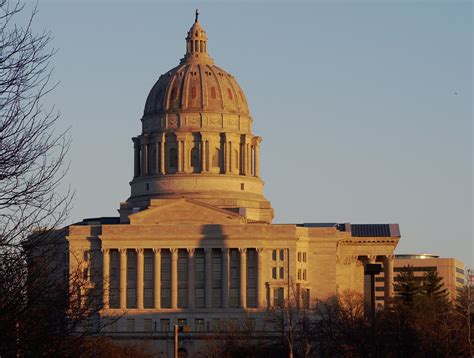 Capitol | Missouri State Capitol at sunset. Taken with Vivit… | Flickr