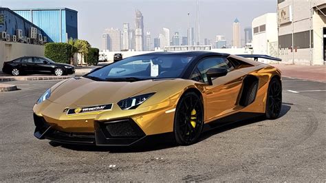 Lamborghini Aventador - Gold Gloss wrap | WrapStyle