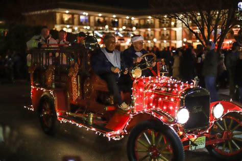 Highlights from the 53rd annual West Cape May Christmas Parade ...