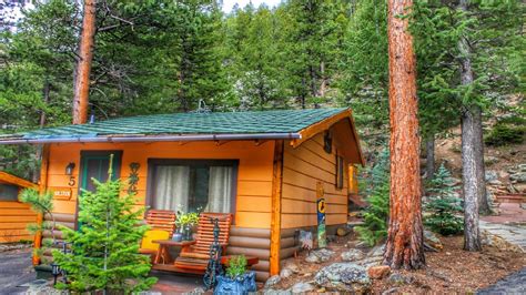 The Solitude Cabin | Estes Park, CO