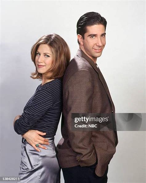 487 Jennifer Aniston David Schwimmer Friends Stock Photos, High-Res ...