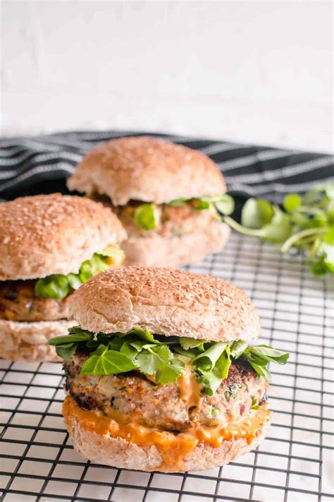 Healthy Turkey Burgers | Easy Recipe | Hint Of Helen