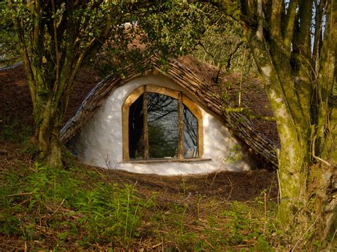 hobbit house Archives - The Treehouseblog