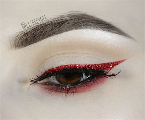 CRANBERRY RED GLITTER EYELINER LOOK FOR CHRISTMAS | STEP BY STEP MAKEUP ...