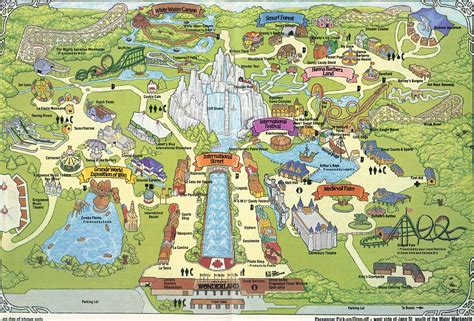 Theme Park Brochures Canada's Wonderland Map 1989 - Theme Park Brochures