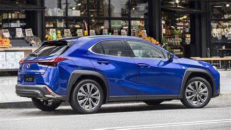 Lexus UX200 2019 review: snapshot | CarsGuide