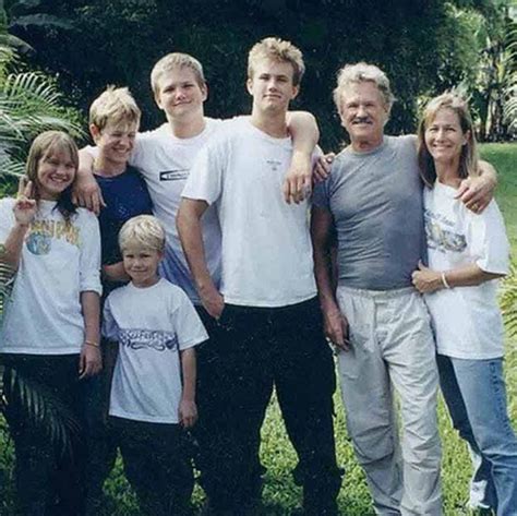 Kris Kristofferson Children: Meet the 8 children of the Singer - Dicy Trends